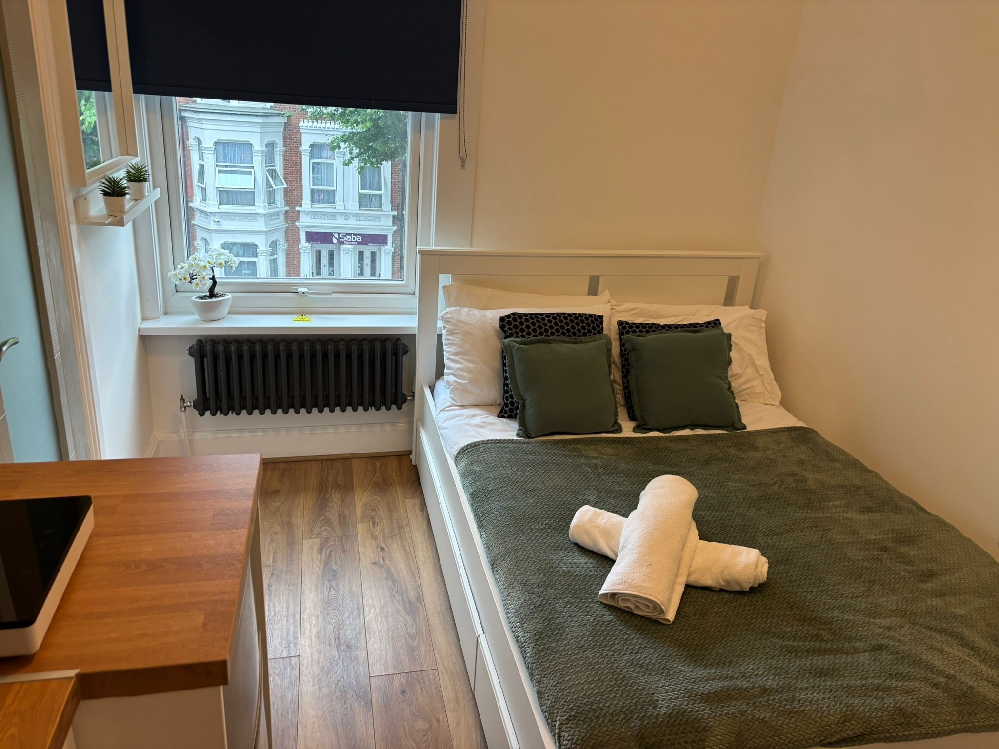 1 camera, ferro/asse da stiro, Wi-Fi, lenzuola