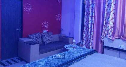 Jaipur Mingle - The CoupleStay
Hourly And Daily Tariff Available
