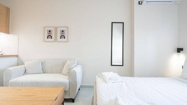 Studio - LIV - Comfortable Athens Studio S8-1a (Athens)