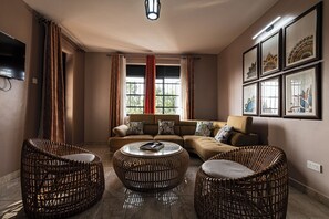 Printers - Aqueduct 1359 Hotel Apartments (Kampala)