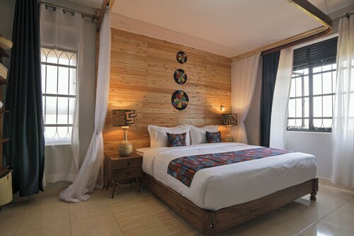 Aqueduct 1359 Hotel Apartments