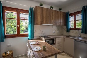 Private kitchen - Sunny Sofi Studios (Planos)