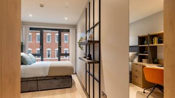 Wi-Fi de cortesia, roupa de cama