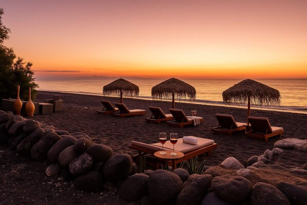 2 bedrooms, Internet - Golden Sunrise Suites - Santorini Family Suite (Santorini)