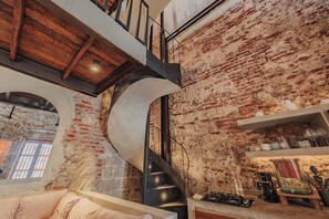 Interior - Father's House - La Santisima Cartagena (Cartagena de Indias)