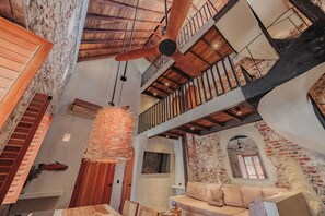 Living area - Father's House - La Santisima Cartagena (Cartagena de Indias)