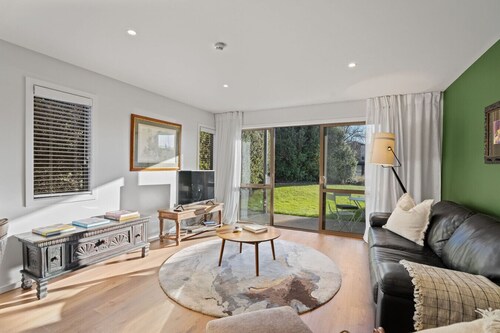 Alpine Escape Apartment