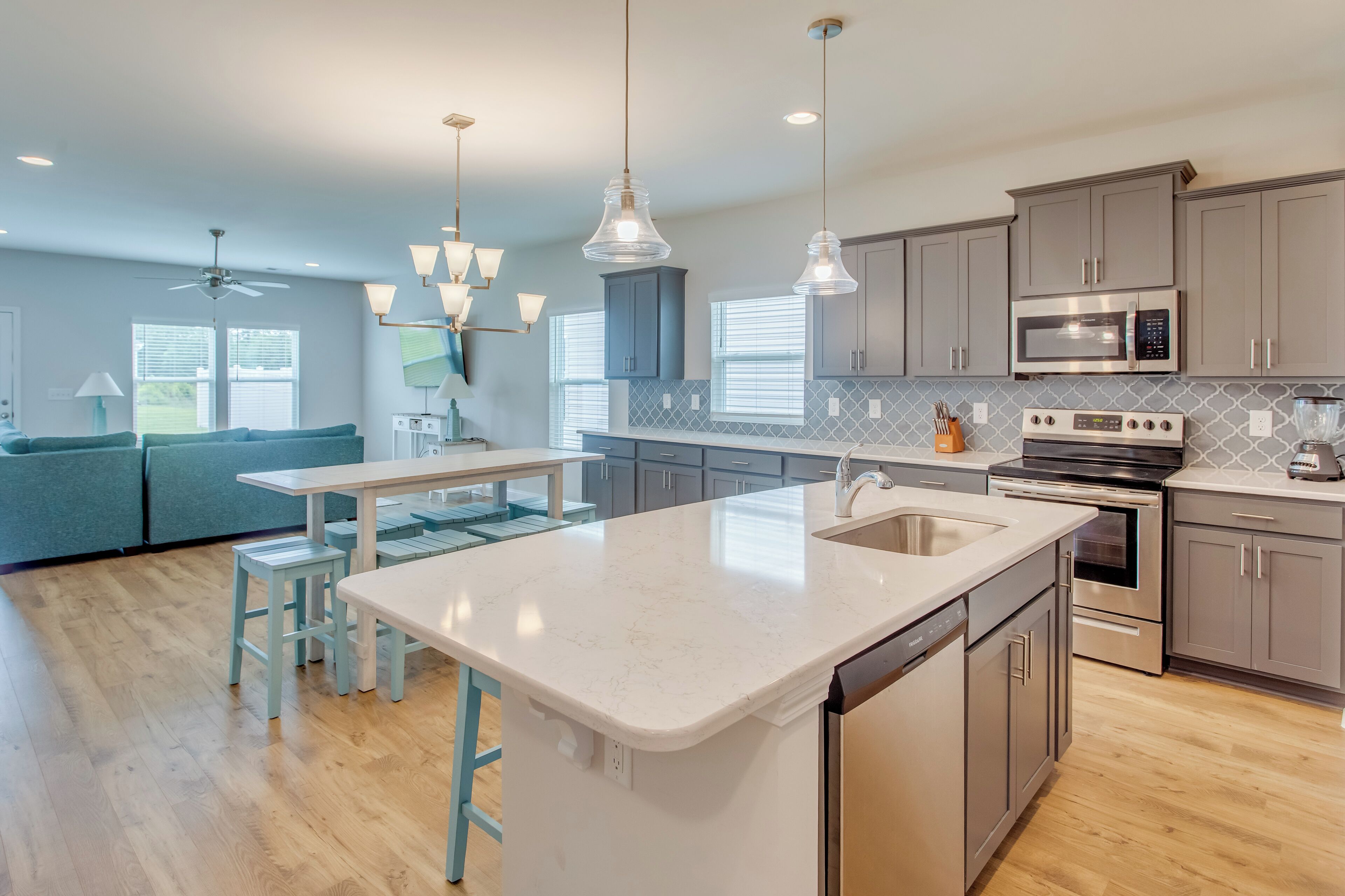 House (3 Bedrooms) | Interior