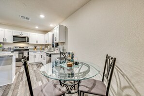 House (4 Bedrooms) | Interior - Golf, Game, Hike, Fish & Relax: Mohave Valley Gem (Mohave Valley)