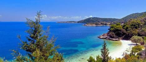 Villa | 5 bedrooms, Internet