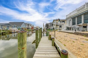 House (4 Bedrooms) | Interior - Waterfront Gem w/ Dock: 3 Mi to Fenwick Island Fun (Selbyville)