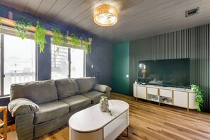 Interior - Chic & Elevated Decor: Beachfront PCB Gem w/ Patio (Panama City Beach)