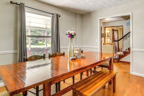 House (4 Bedrooms) | Interior