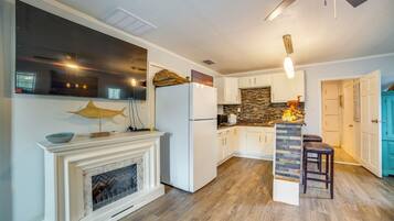 Apartment (0 Bedroom) | Bahagian dalam