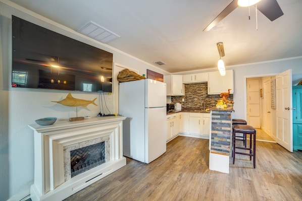 Apartment (0 Bedroom) | Interior