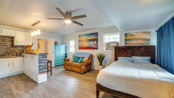 Apartment (0 Bedroom) | Front of property