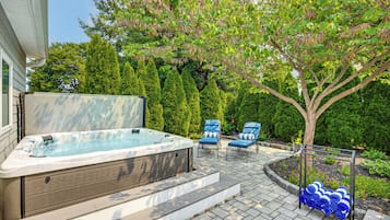 House (3 Bedrooms) | Front of property