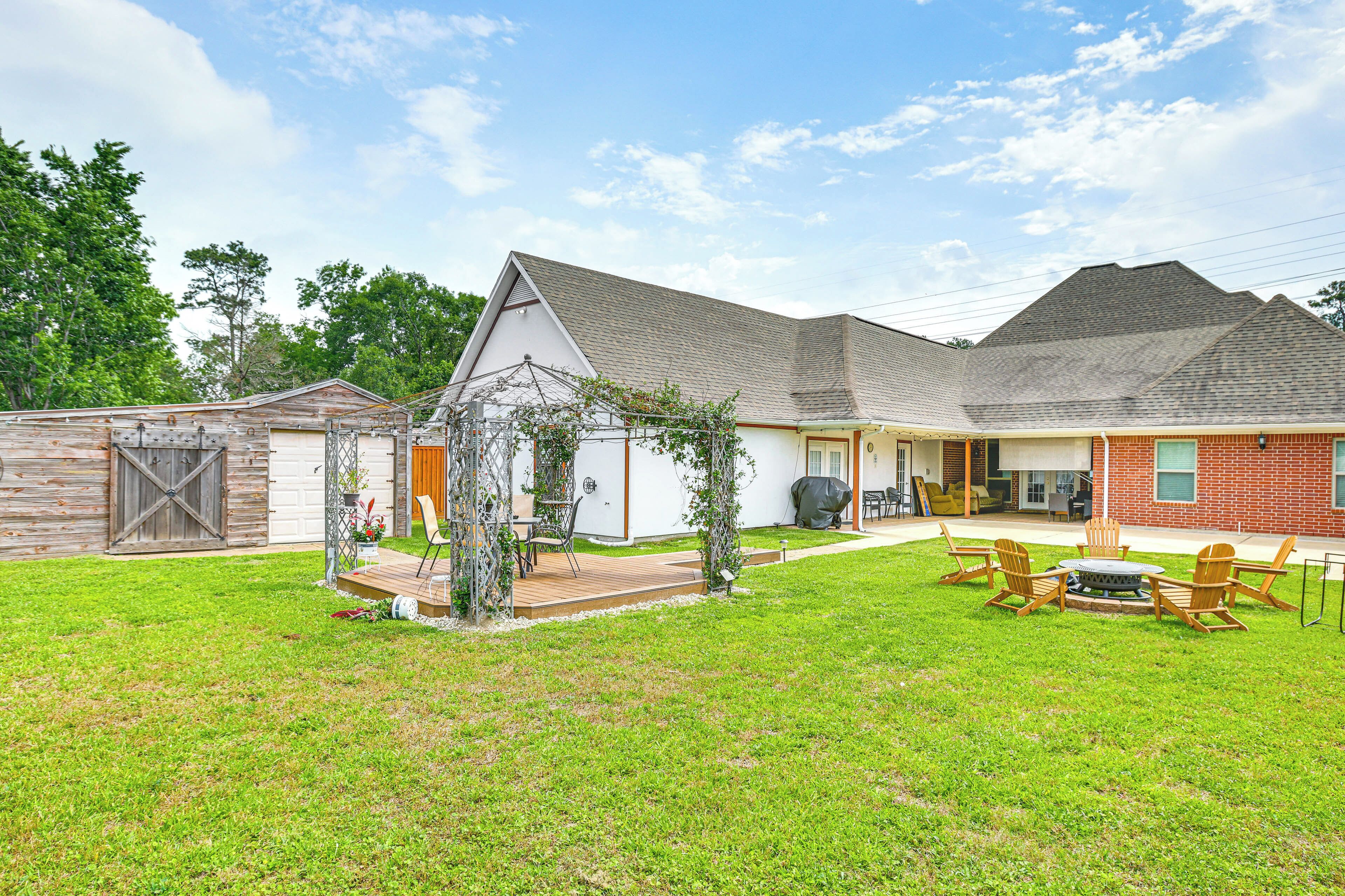 Nhà (Multiple Bedrooms) | Nội thất