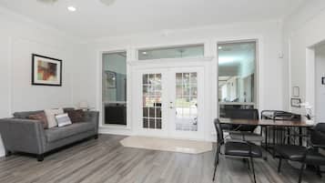 House (Multiple Bedrooms) | Interior