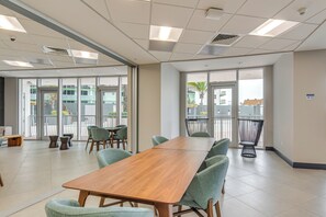 Apartment (1 Bedroom) | Interior - Bayside Miami High-rise Condo By Waterfront Park! (Miami)