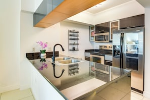 Interior - Bayside Miami High-rise Condo By Waterfront Park! (Miami)