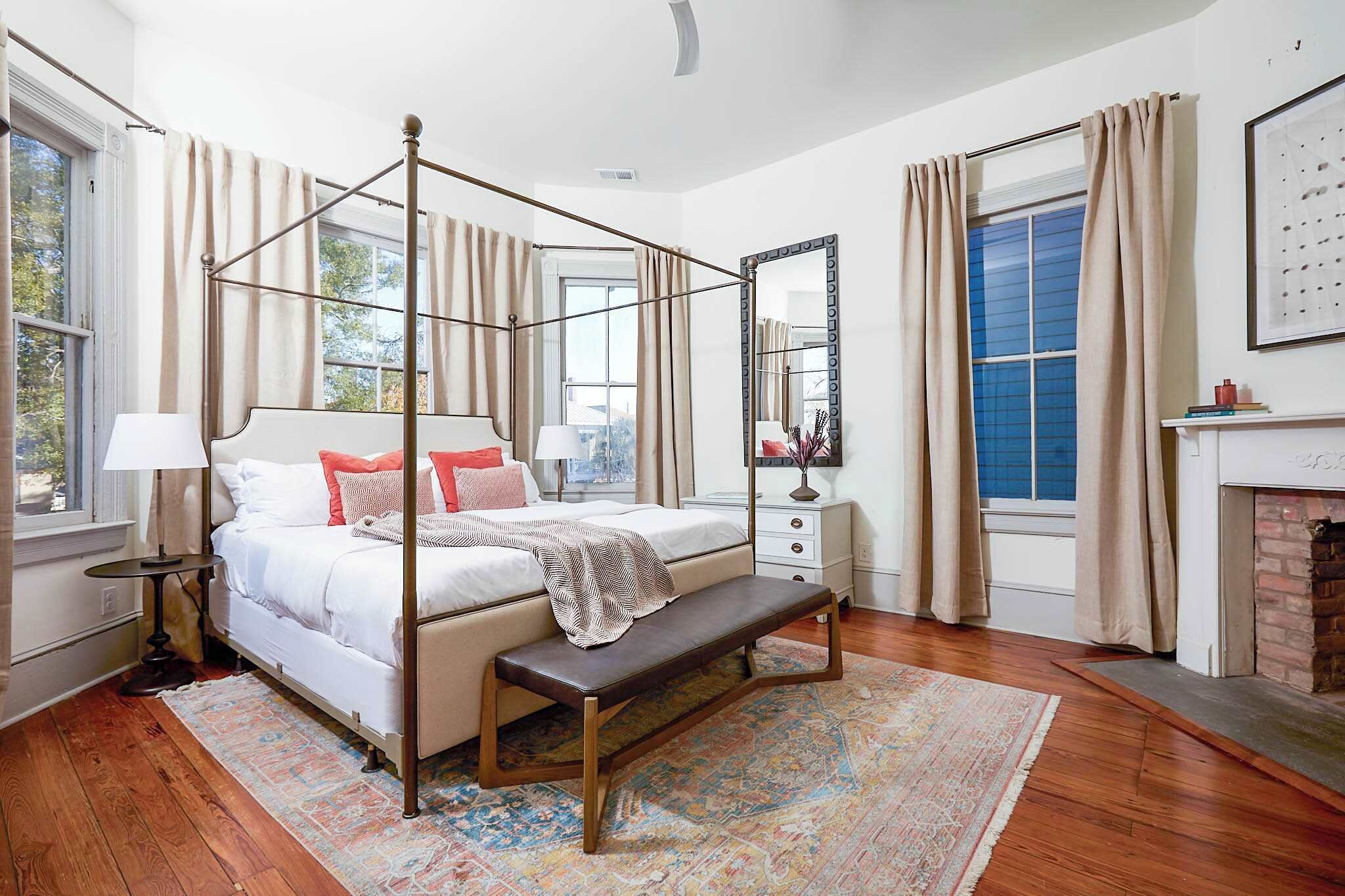 7 soveværelser, skrivebord, strygejern/strygebræt, weekendseng