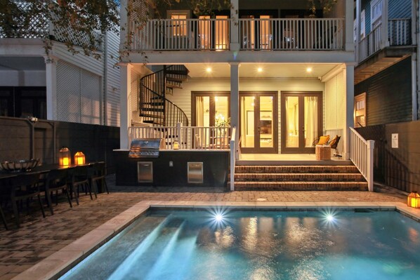 Piscine extérieure, piscine chauffée