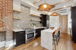 Immagine non classificata, 2 di 51, pulsante