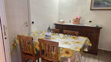 Rumah | 2 kamar tidur