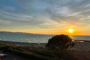 Apartment | 2 bedrooms - Appartamento Germoglio Sulla Spiaggia (Orbetello)