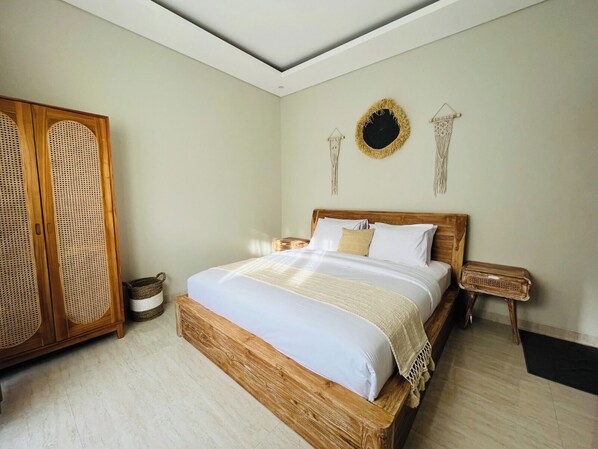 2 bedrooms, WiFi, bed sheets