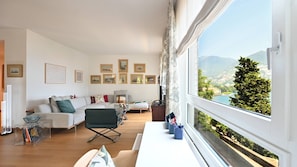 Appartement, 2 chambres, accessible aux personnes à mobilité réduite, balcon | Salle de séjour