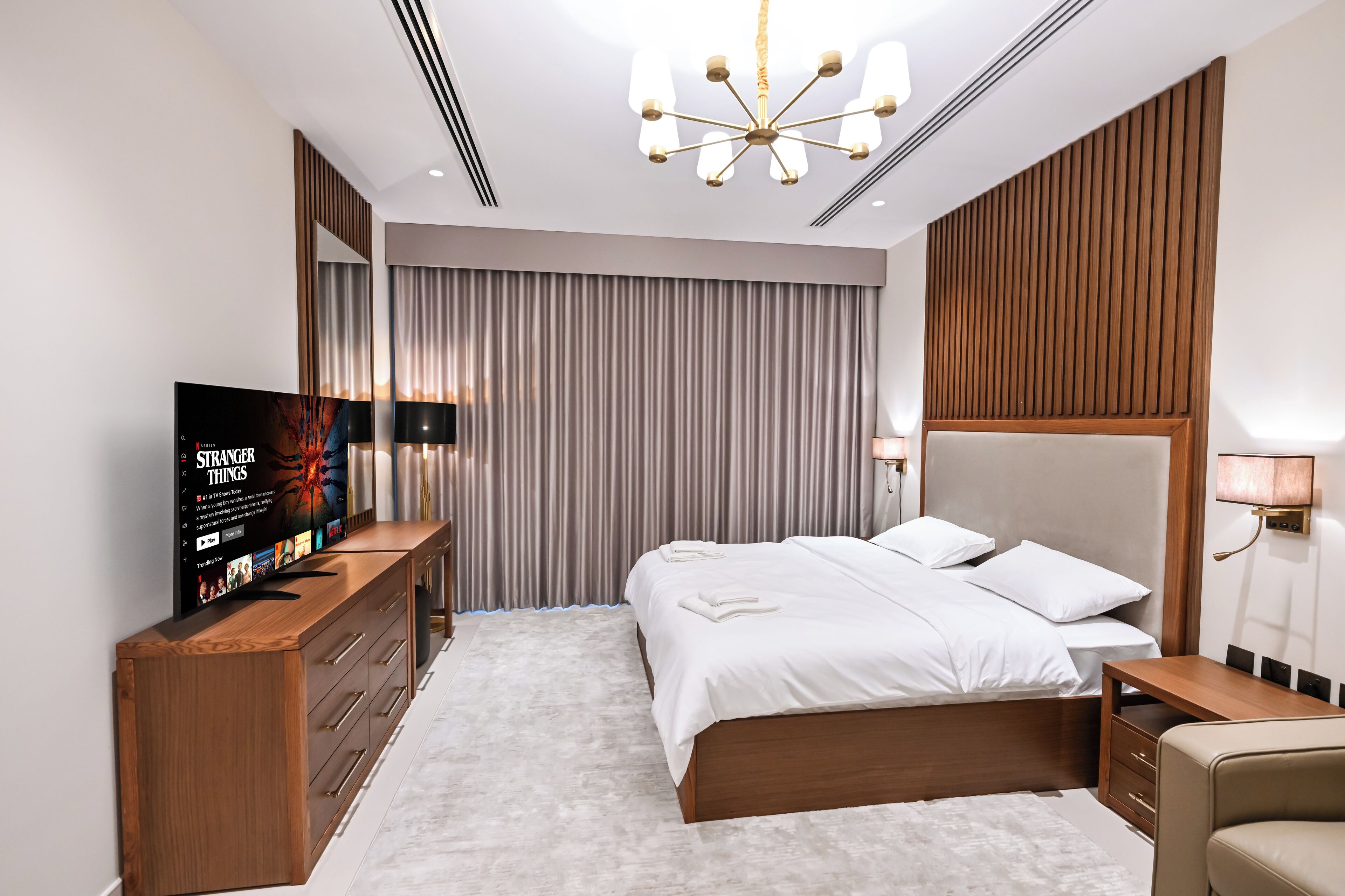 Individualmente mobiliados, espaço de trabalho para notebook