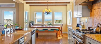 Serene Escape with Incredible Views