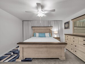 Rumah, 4 kamar tidur | 4 kamar tidur, meja kerja, dan ruang kerja ramah laptop
