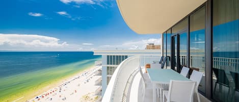 Condo, 4 Bedrooms | Outdoor dining