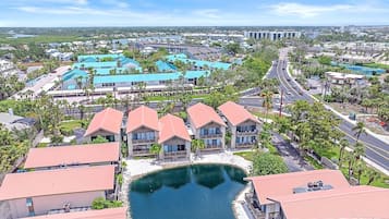 Townhome, 2 Bedrooms | Bahagian luar