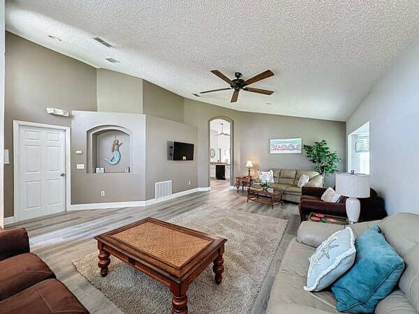 Terra Verde Resort 4 Bed Pool/spa Villa 4 Bedroom Villa - Kissimmee, FL