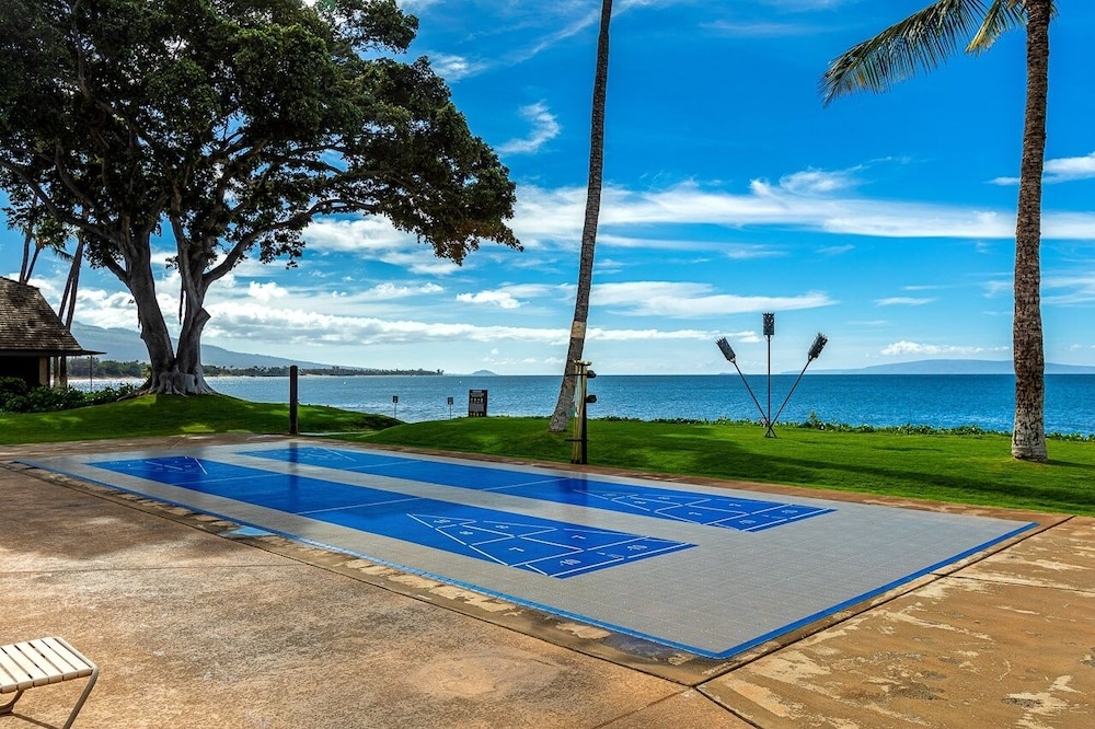 Maalaea Surf Resort by null