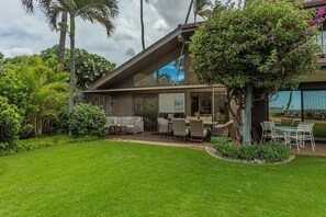 Condo, 2 Bedrooms | Outdoor dining