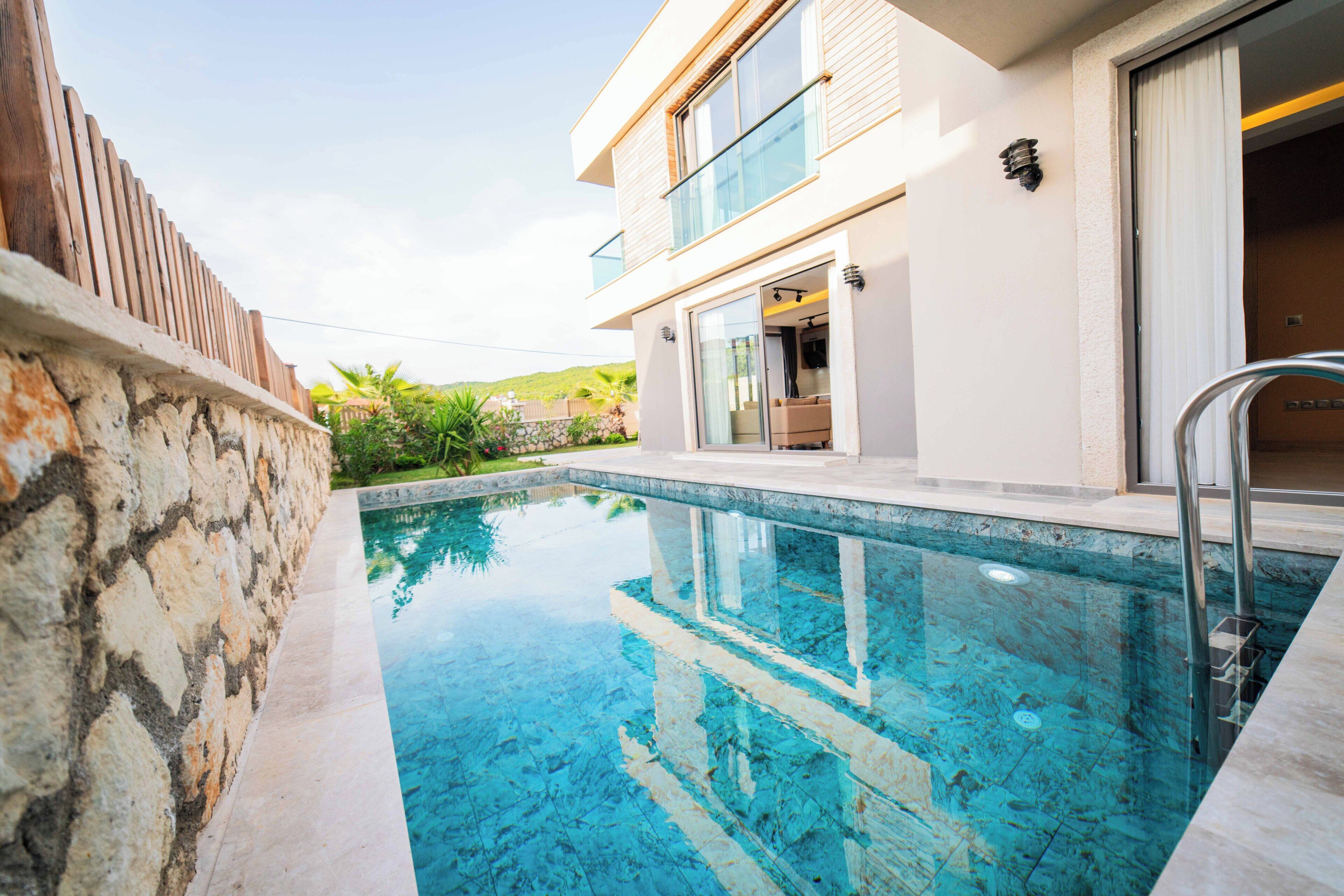 Seasonal outdoor pool