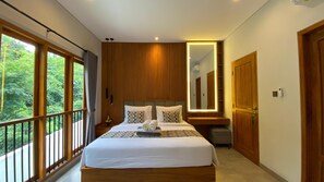 Luxury Villa, 2 Bedrooms, Private Pool | Desk, laptop workspace, iron/ironing board, free WiFi