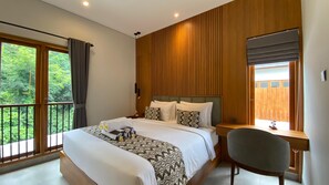 Luxury Villa, 2 Bedrooms, Private Pool | Desk, laptop workspace, iron/ironing board, cots/infant beds - Villa Nak Anak Sanur - Luxury 2 BR Villa (Denpasar)