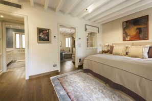1 bedroom, iron/ironing board - Oltrarno Panoramic Terrace by MMega (Florence)