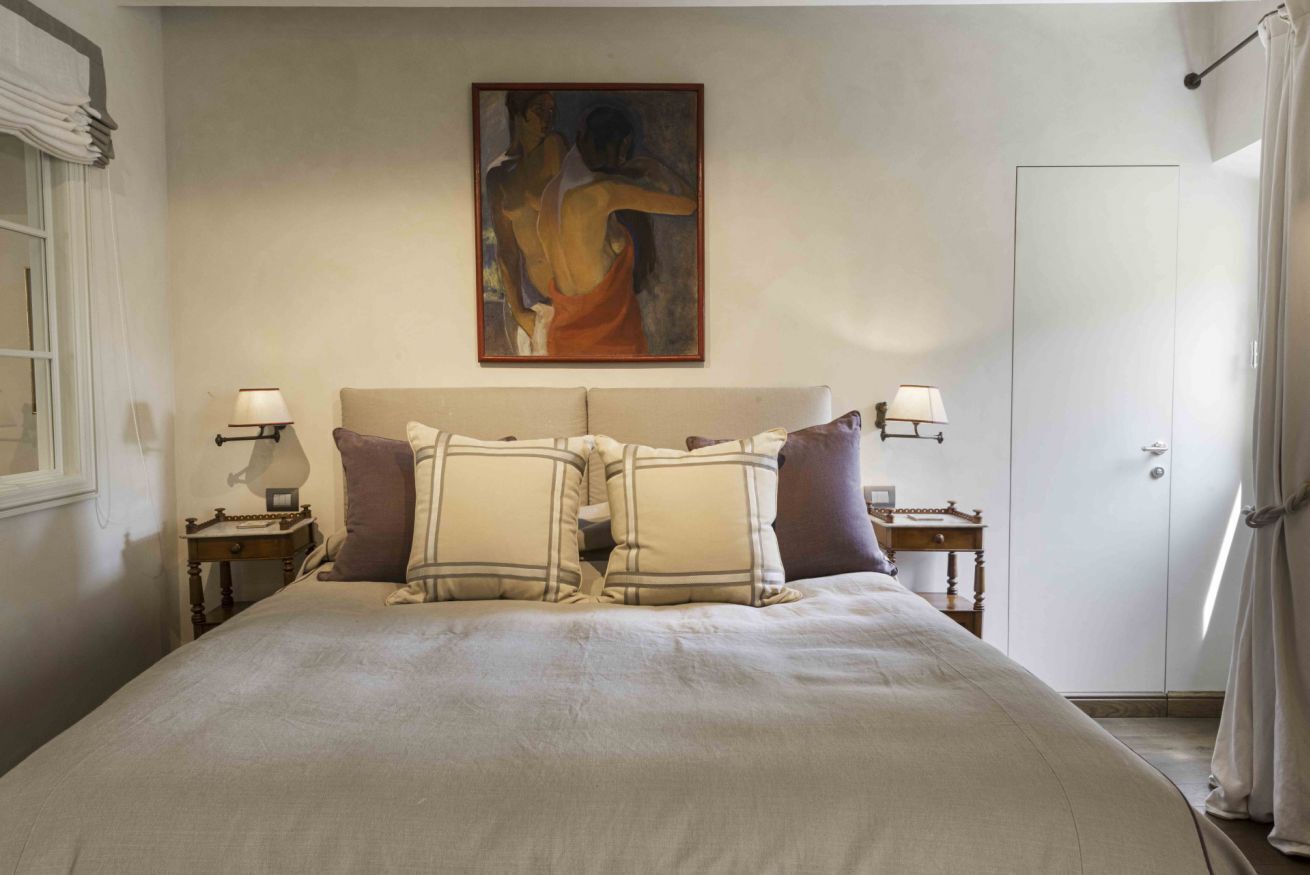 1 bedroom, iron/ironing board