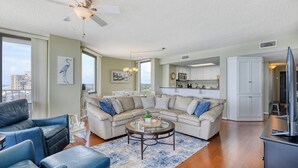 Living area - Three Bedroom, Oceanfront Condo with a Pool (Murrells Inlet)