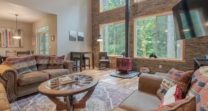 3rd night Free stay before 2/28/26 hot tub,pet friendly, EV charger