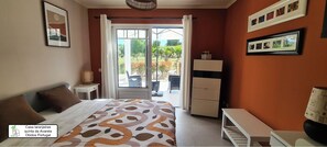 3 bedrooms, iron/ironing board, WiFi, bed sheets - Rental unavailable since February 2026. No reopening date (Unknown)