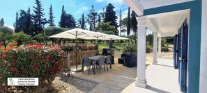 Outdoor dining - Rental unavailable since February 2026. No reopening date (Unknown)