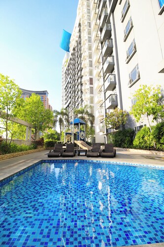 Cozy & Modern 2BR unit with Balcony in Manhattan Cubao - Cylo's Place